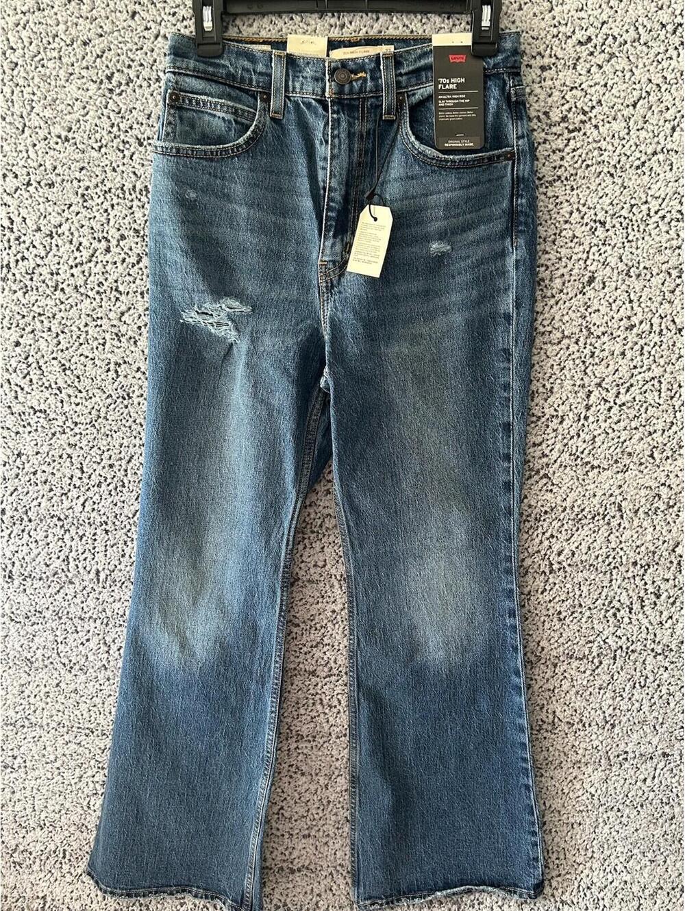 NWT Levi's 70'S HIGH RISE FLARE Womens Size 27 x 32 Jeans Medium Wash $108 MSRP
